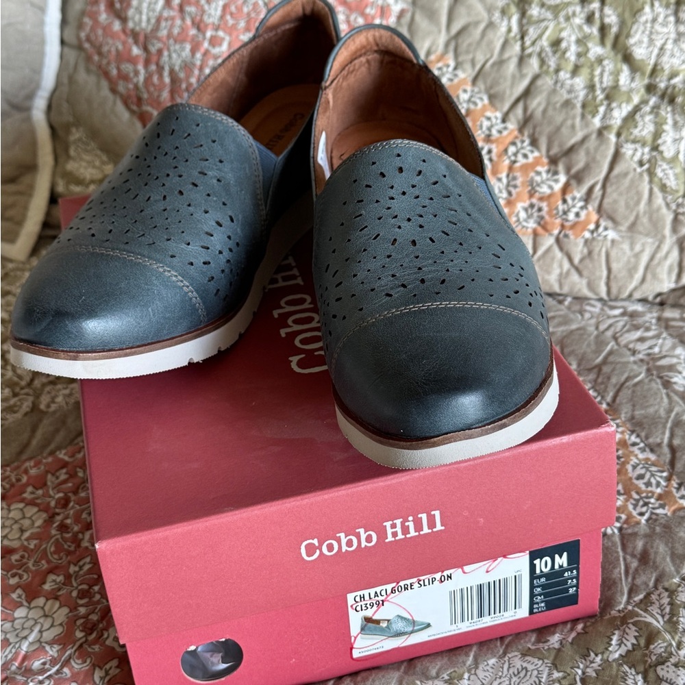 Cobb Hill Laci Gored Slip-On Shoes Blue Leather NWT